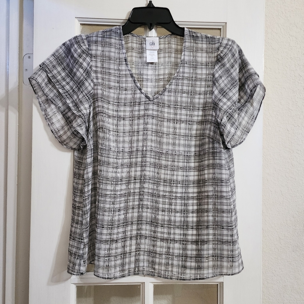 Cabi Agenda Top Plaid Blouse Size Small Black White Flutter Sleeve V Neck